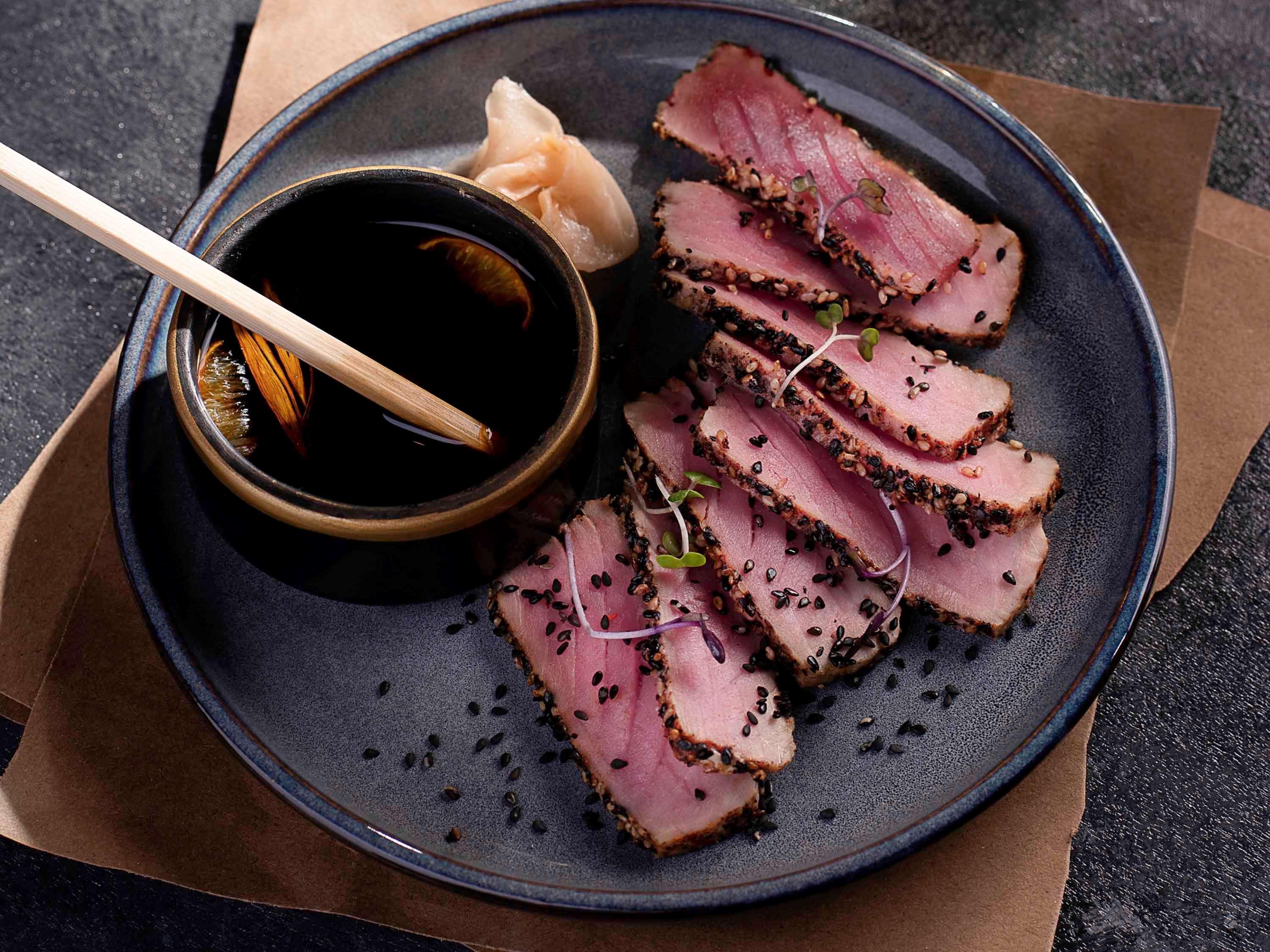 Novotel Chennai Chamiers Road Exterior photo Tuna sashimi